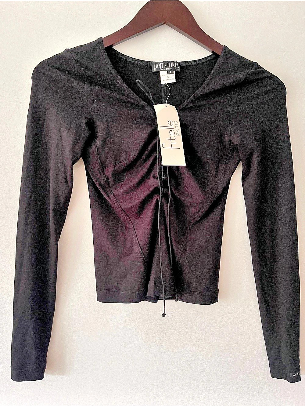Anti-Flirt Paris Long Sleeve Gathered Top Black Size 1 NWT